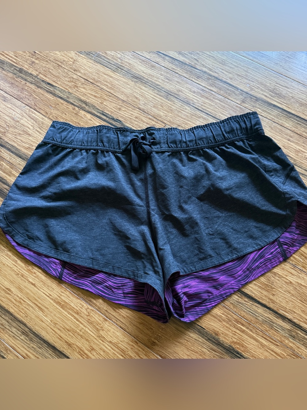 Lululemon Reversible Shorts Size 12